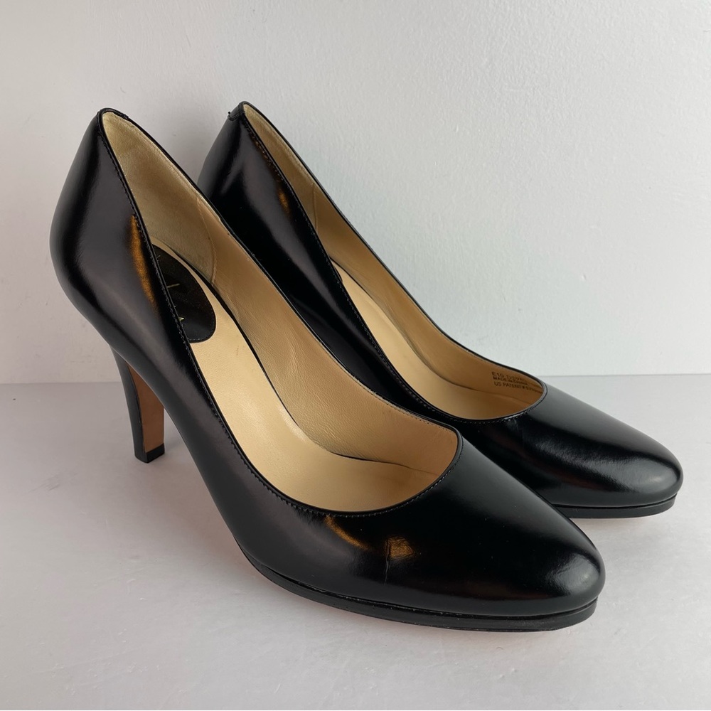 Cole Haan Black Leather Classic Pumps